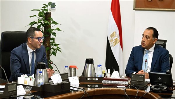 مدبولي يلتقي وزير الاستثمار لمتابعة جهود تطوير منظومة الإفرا