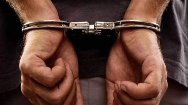 ضبط عنصرين جنائيين بحوزتهما 4.5 طن مخدرات بقيمة 310 ملايين ج