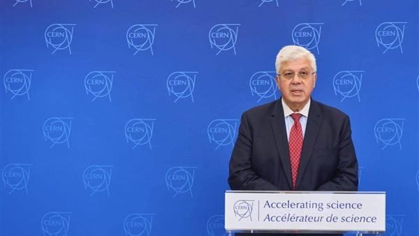 الدكتور أيمن عاشور وزير التعليم العالي 