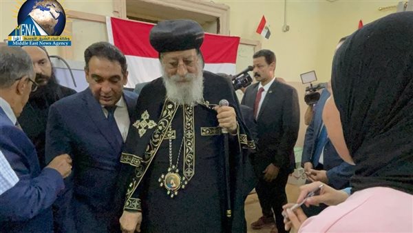 البابا تواضروس الثاني يدلي بصوته في انتخابات مجلس الشيوخ