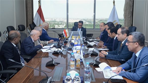 مناقشة سبل تعزيز منظومة الخبز المدعم