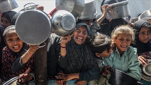 هل تقدم إسرائيل مساعدة إنسانية لأهل غزة؟، وهل تريد تجويع الف