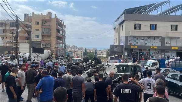 وفاة وزيرين و 6 من مساعديهم في حادث مروع (صور وفيديو)
