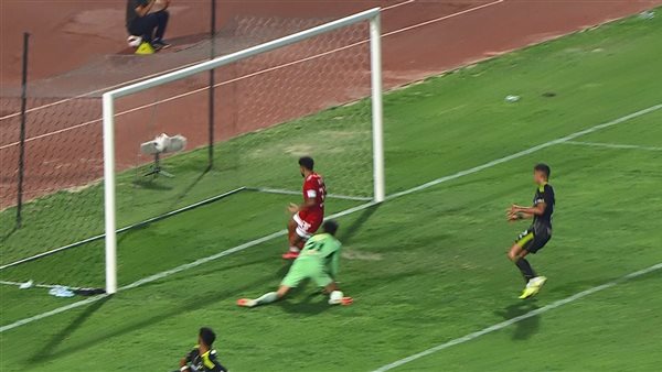 هدف التعادل لمودرن في شباك الأهلي 