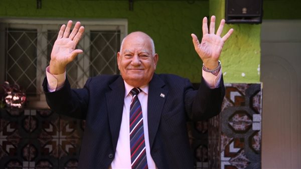 والد العامري فاروق
