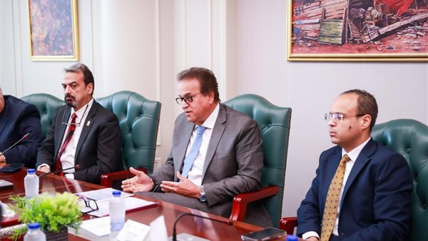 الدكتور خالد عبد الغفار
