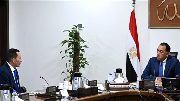 مدبولي يتابع موقف مشروعات ونشاط شركة "تنمية الريف المصري الج