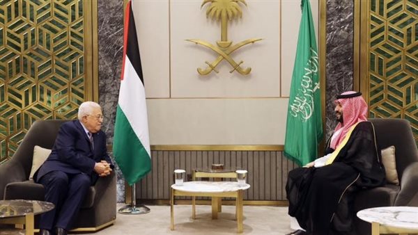 الرئيس الفلسطيني وولي العهد السعودي يبحثان تحضيرات المؤتمر ا