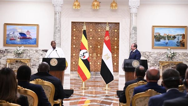 الرئيس المصري السيسي والرئيس الأوغندي موسيفيني