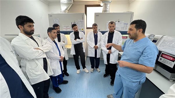 ما مستقبل خريجي كلية العلوم الطبية التطبيقية 2025؟