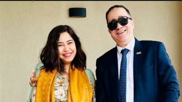 محامي شيرين عبد الوهاب يكشف التفاصيل عن أزمتها مع روتانا 