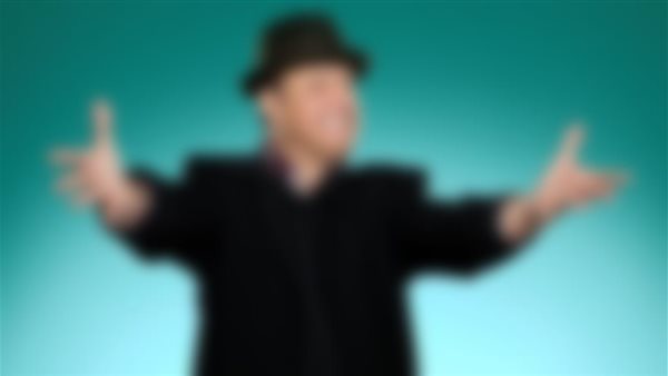 القبض على فنان كوميدي شهير متلبسا بـ المخدرات (فيديو)