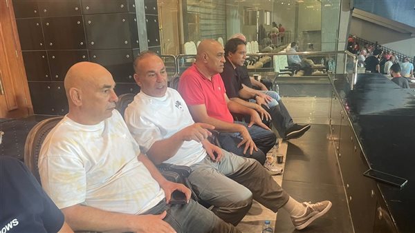  التوأم في مباراة الأهلي وفاركو