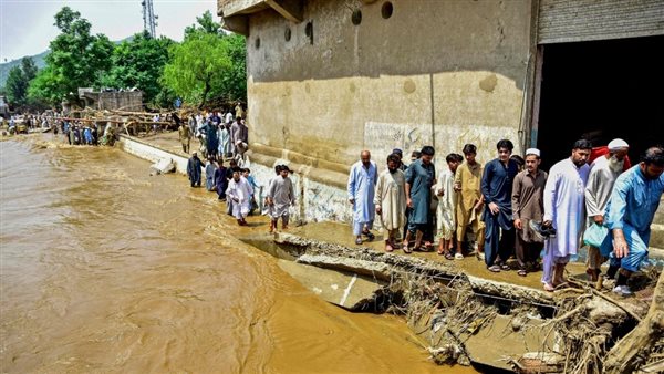 ارتفاع ضحايا الأمطار الموسمية والفيضانات في باكستان إلى657 ق
