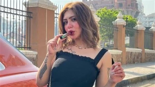 فيديو هدير عبد الرازق الجديد، تلميحات جنسية ولقطات غريبة تتس