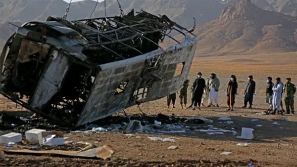 ارتفاع حصيلة قتلى حادث أتوبيس في أفغانستان إلى 78 قتيلا