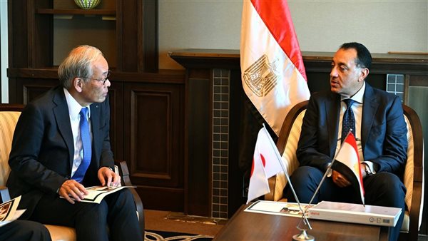 مدبولي يدعو المجموعة للاستثمار في المنطقة الاقتصادية لقناة ا