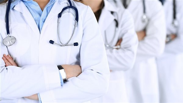  أزمة نقص الكوادر الطبية