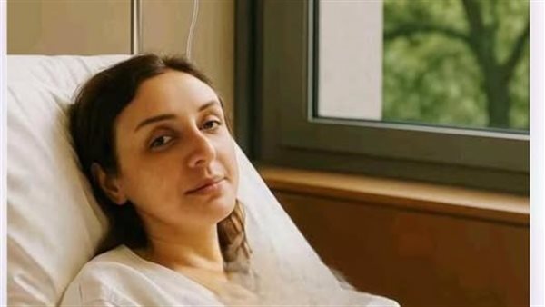 طبيب يكشف تفاصيل الحالة الصحية للفنانة أنغام