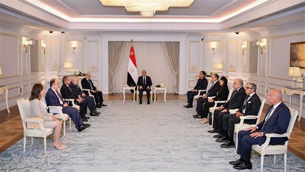 الرئيس السيسي يؤكد دعم مصر الكامل لجهود الدولة اللبنانية في 