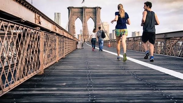 أبل تطلق "Workout Buddy": مساعد تمارين ذكي بالذكاء الاصطناعي