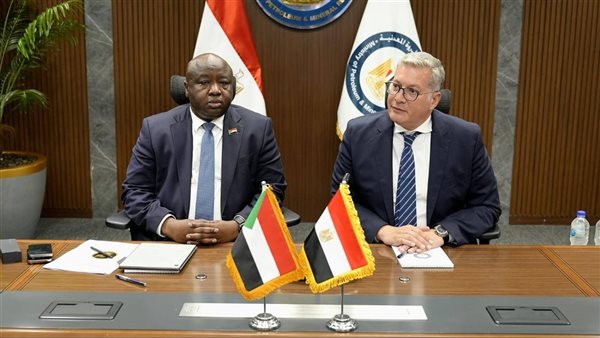 وزير البترول ونظيره السوداني