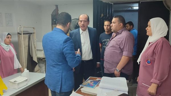 زيارة مفاجئة لنائب وزير الصحة 