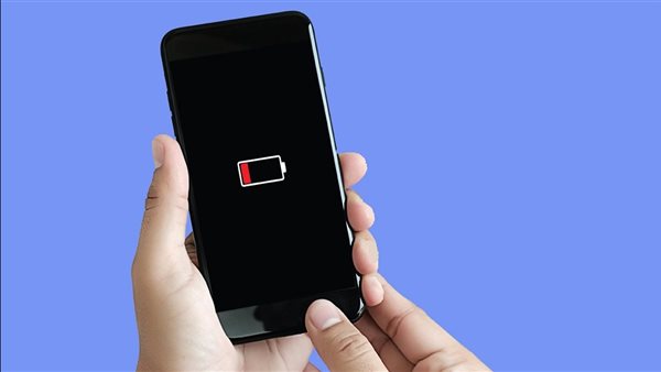 ابتكار صيني: توليد الكهرباء من جسم الإنسان يشحن الموبايل