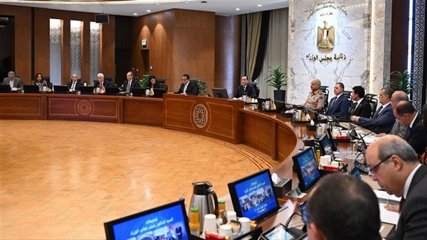 مجلس الوزراء يوافق على عدة قرارات من بينها خفض الحد الأدنى ل