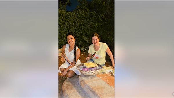 عيلة الفنان الراحل فريد شوقي في المصيف
