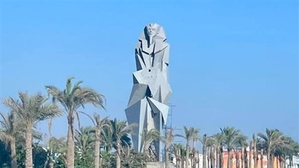 تمثال طريق مصر إسكندرية 