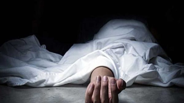 طفلة تنهي  حياتها  بعد خلاف مع والدتها علي الهاتف 