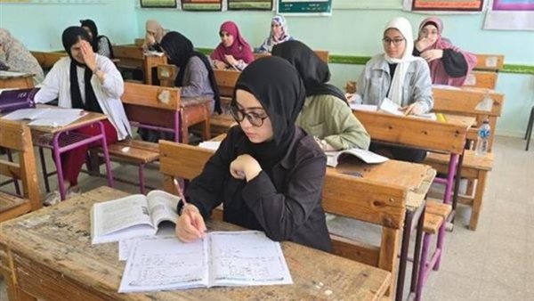 الطلاب