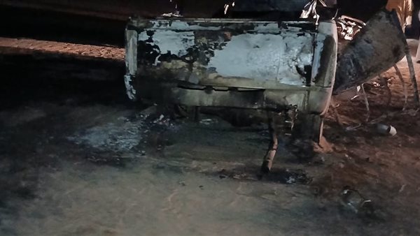 حادث تفحم سيارة بطريق الشلاتين