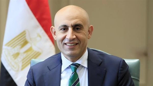 اعرف هتصرفها أمتى، التعليم تصرف حافز شهري 1000 جنيه للمعلمين