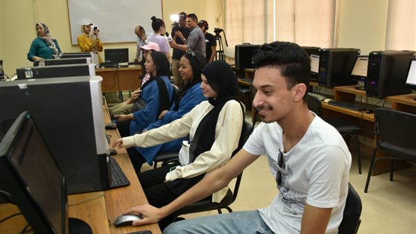 موعد تقليل الاغتراب لطلاب الثانوية العامة للمرحلة الثالثة