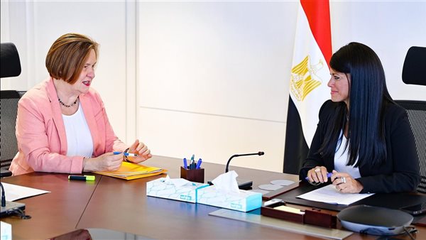 وزيرة التخطيط تبحث سبل تعزيز التعاون مع وكالة التنمية الفرنس
