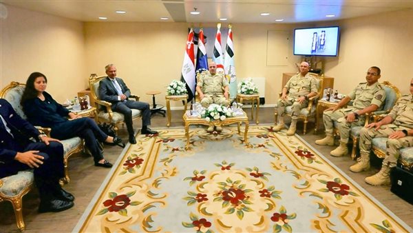 رئيس أركان حرب القوات المسلحة يشهد تنفيذ المرحلة الختامية لل