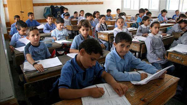 وزارة التعليم تحسمها.. هل تم تأجيل المدارس والجامعات لـ 7 أك