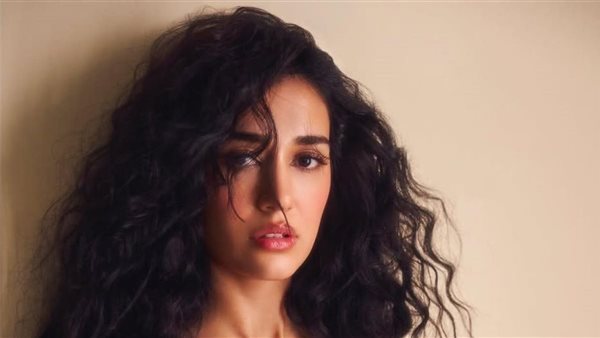 ممثلة مشهورة تتعرض لحادث إطلاق النار داخل منزلها، ما القصة؟