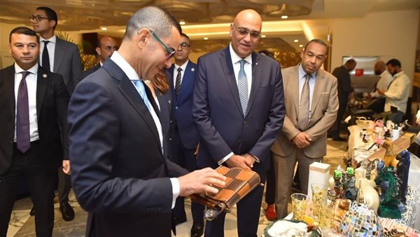 معرض المشروعات الصغيرة والمتوسطة، ركيزة أساسية لتعزيز التجار