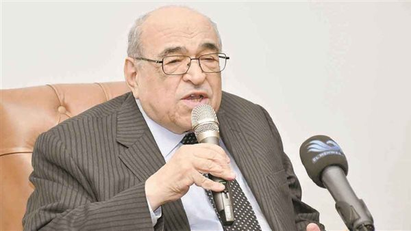 الدكتور مصطفى الفقي