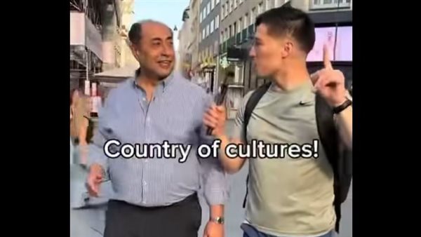 السفير حسام زكي