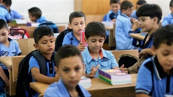 تخصيص الحصة الأولى للحديث عن الانتماء وحب الوطن