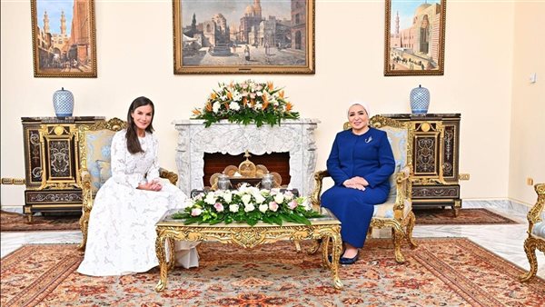 السيدة انتصار السيسي، وملكة إسبانيا