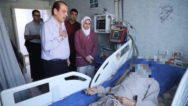 نائب وزير الصحة في مستشفى قطور 