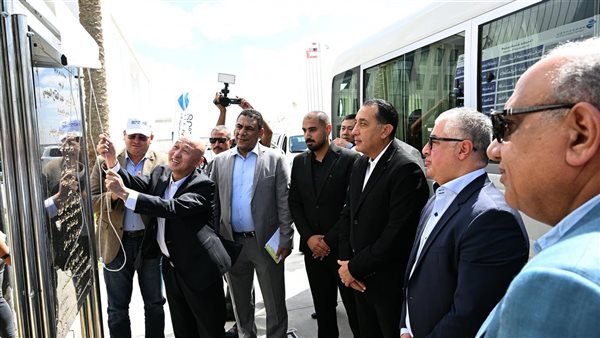رئيس الوزراء يفتتح عدد من المشروعات بالمنطقة الصناعية بالقنط