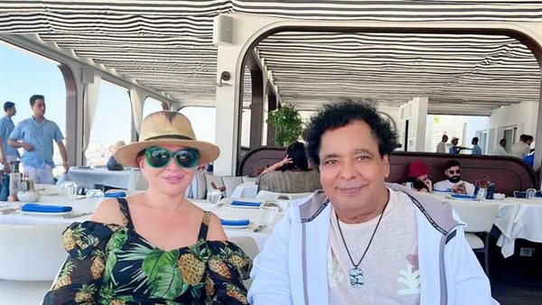 إلهام شاهين ومحمد منير و أجواء مميزة في آخر الصيفية