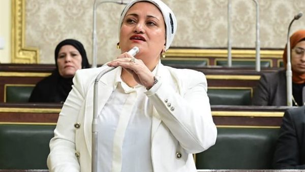  النائبة سناء السعيد، عضو لجنة الإدارة المحلية بمجلس النواب