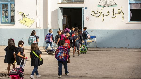 جدل في الدقي بسبب نقل طلاب الصف الأول الإعدادي